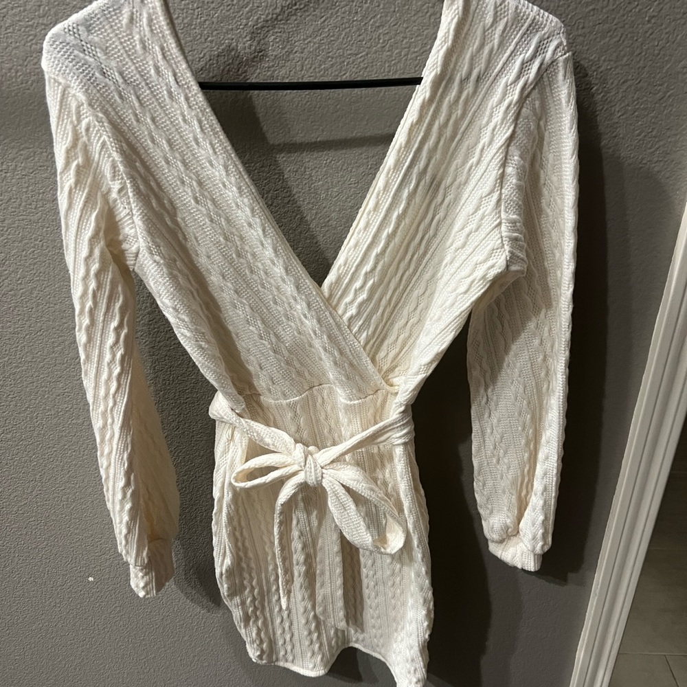Knitted white sweater dress. Size small from Windsor
